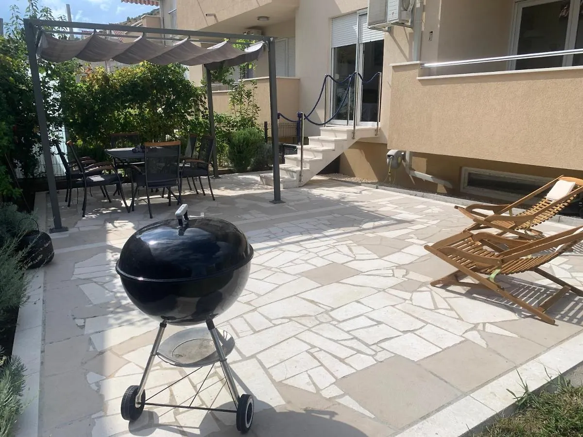 Albatros Daire Trogir 0*,  Hırvatistan